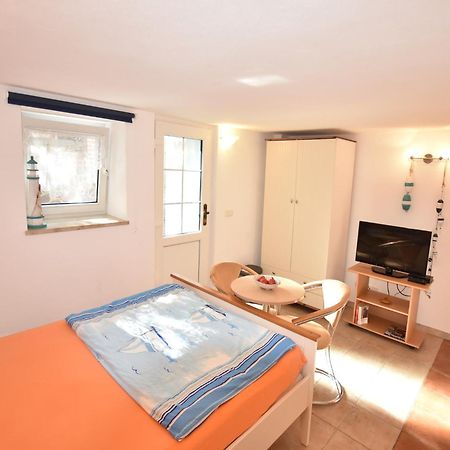 Modern Apartment In Ostseebad Boltenhagen With Terrace Buitenkant foto